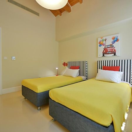 Hydra Kamini Beach Thea Exterior photo