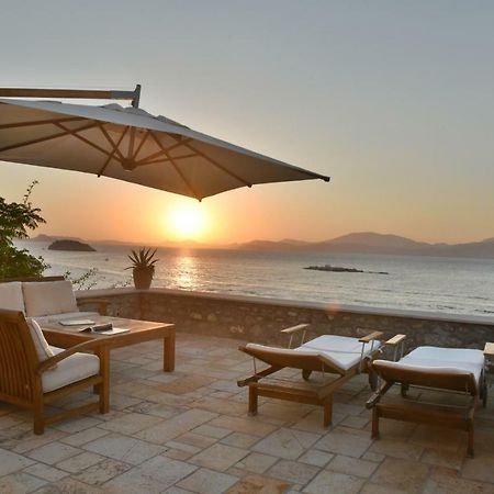 Hydra Kamini Beach Thea Exterior photo